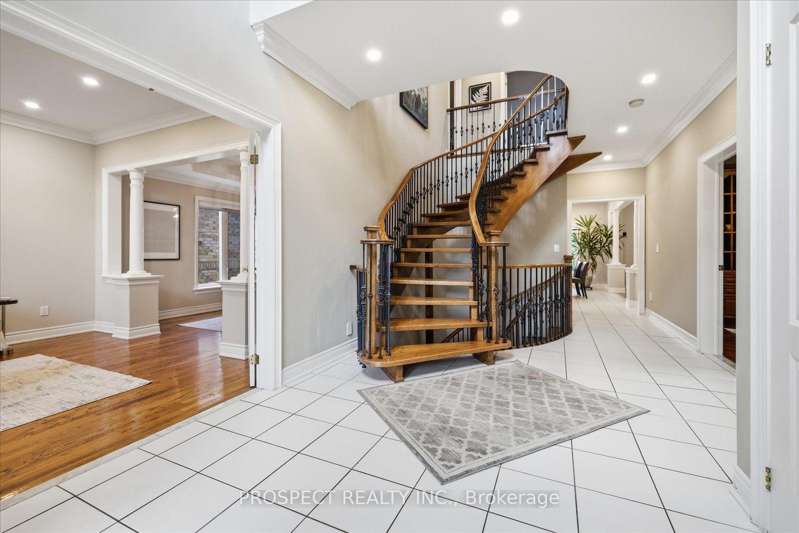 Photo 9 of 56 Cipriano Court, Vaughan, Islington Woods — HOMEH