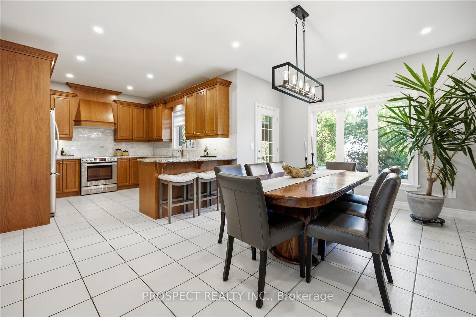 Photo 18 of 56 Cipriano Court, Vaughan, Islington Woods — HOMEH