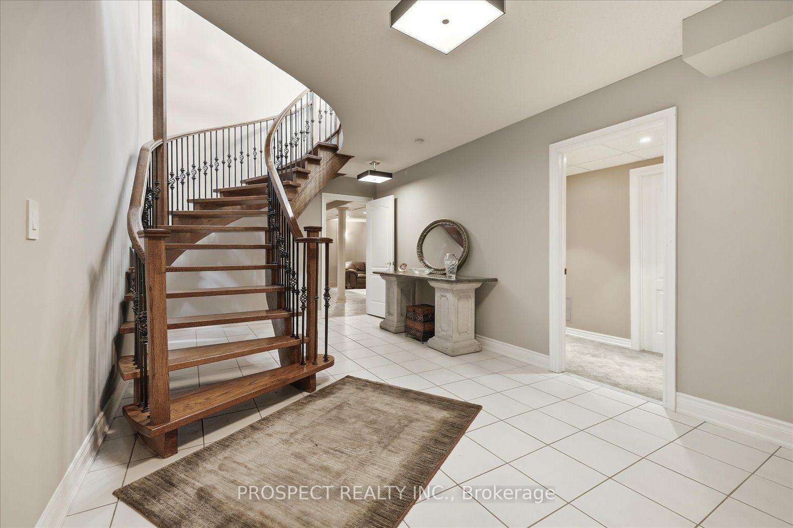 Photo 40 of 56 Cipriano Court, Vaughan, Islington Woods — HOMEH