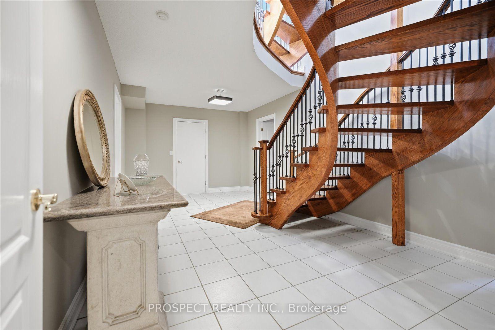 Photo 47 of 56 Cipriano Court, Vaughan, Islington Woods — HOMEH