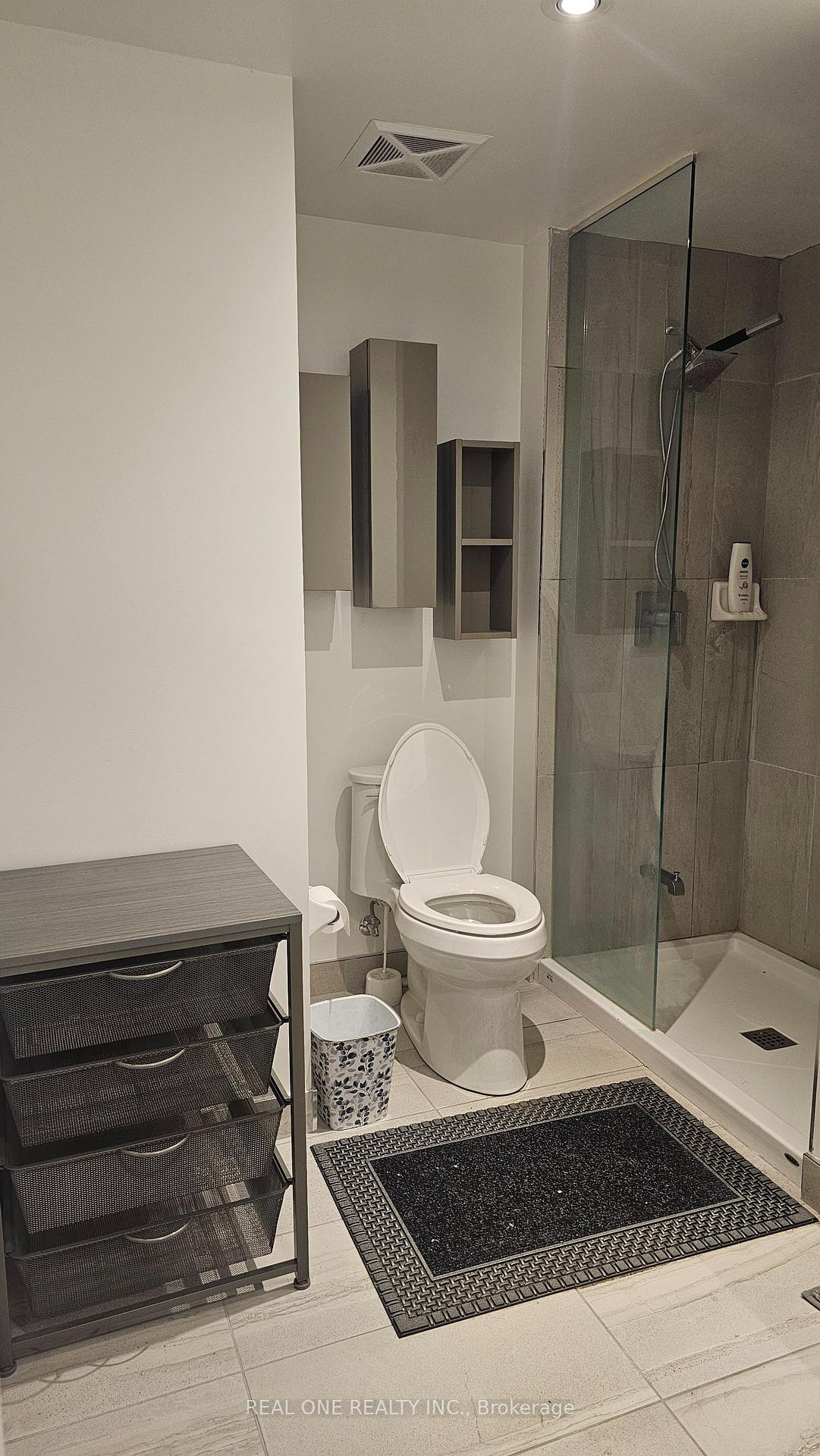 Photo 23 of Unit 1604, 195 Redpath Avenue, Toronto, Mount Pleasant West — HOMEH