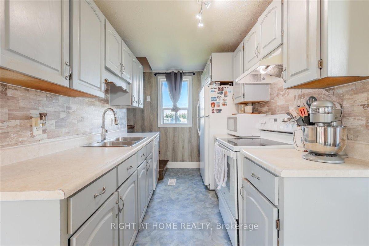 Photo 5 of 62 Mill Lane, Melancthon, Rural Melancthon — HOMEH