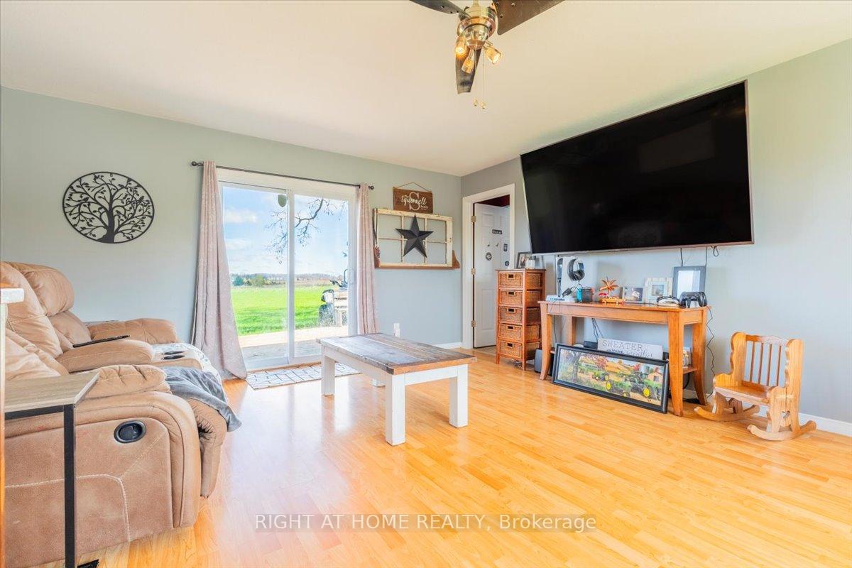 Photo 9 of 62 Mill Lane, Melancthon, Rural Melancthon — HOMEH
