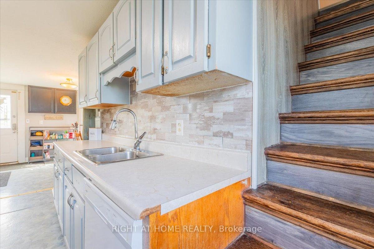 Photo 16 of 62 Mill Lane, Melancthon, Rural Melancthon — HOMEH