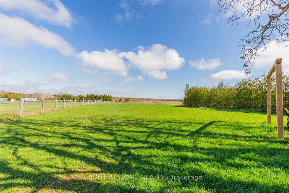Photo 23 of 62 Mill Lane, Melancthon, Rural Melancthon — HOMEH