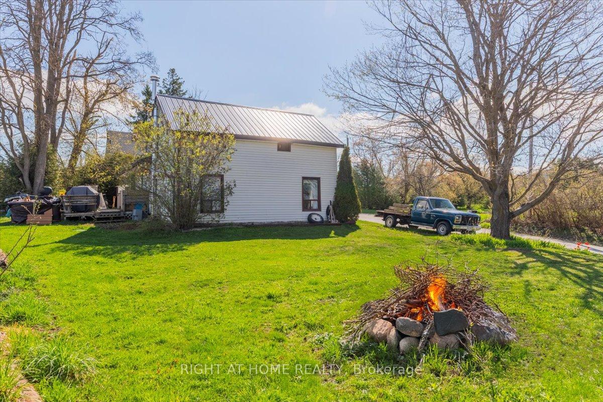 Photo 24 of 62 Mill Lane, Melancthon, Rural Melancthon — HOMEH
