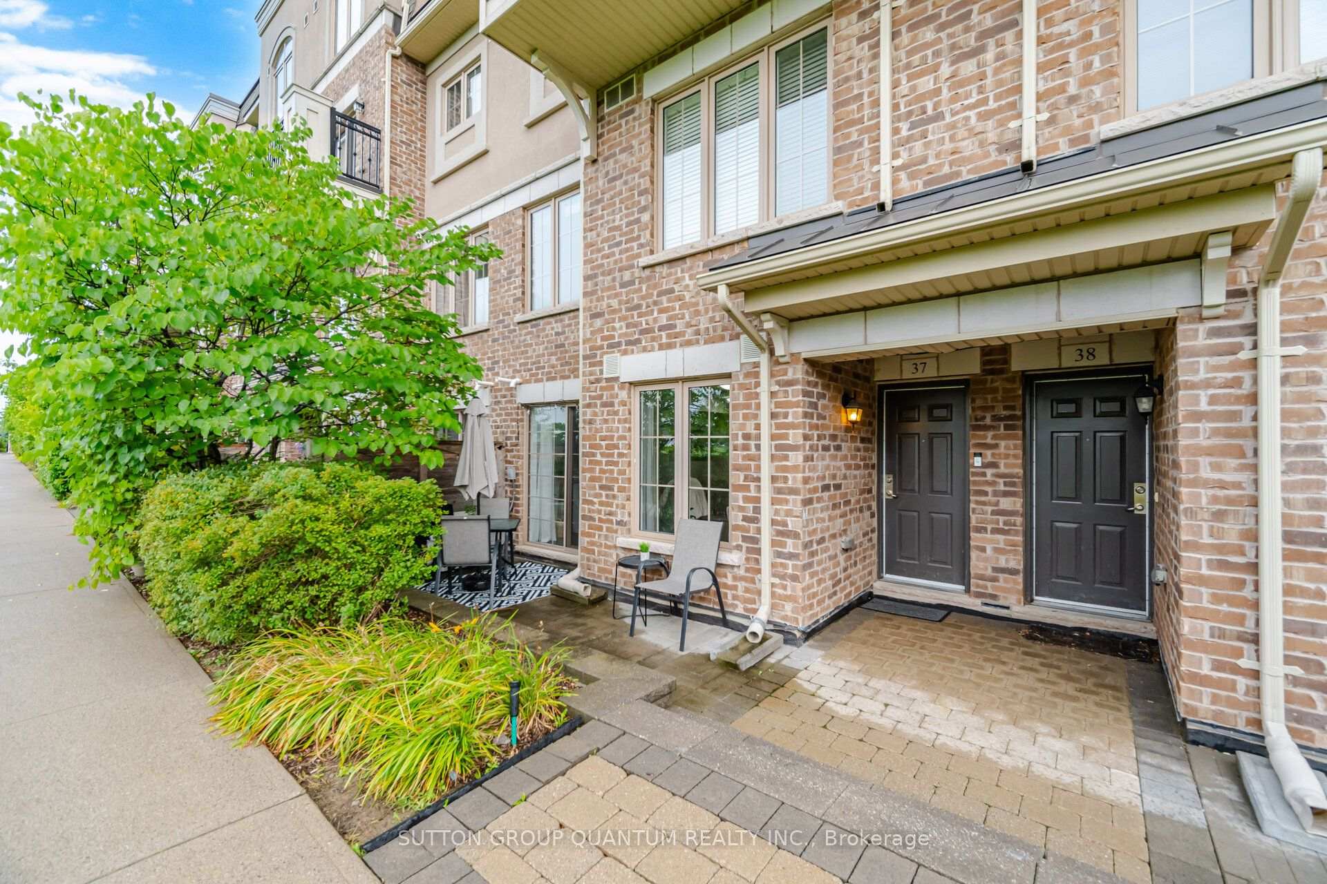Photo of Unit 37, 2441 Greenwich Drive