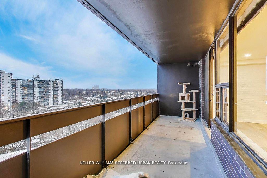 Photo 7 of Unit 1215, 11 Wincott Drive, Etobicoke, Kingsview Village-The Westway — HOMEH