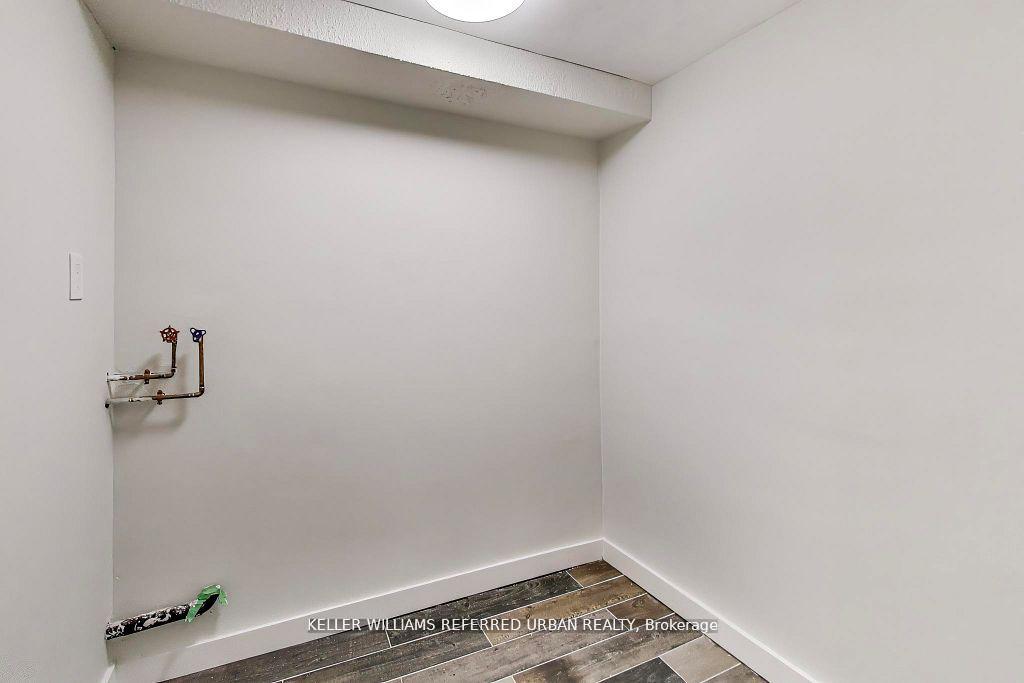 Photo 16 of Unit 1215, 11 Wincott Drive, Etobicoke, Kingsview Village-The Westway — HOMEH