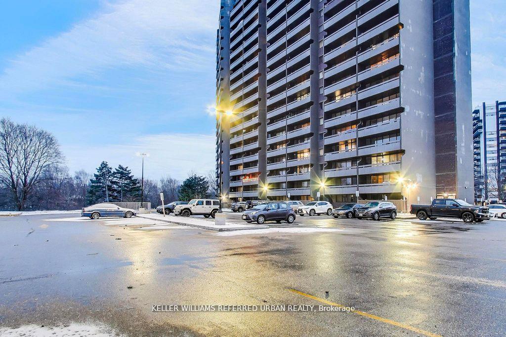 Photo 17 of Unit 1215, 11 Wincott Drive, Etobicoke, Kingsview Village-The Westway — HOMEH