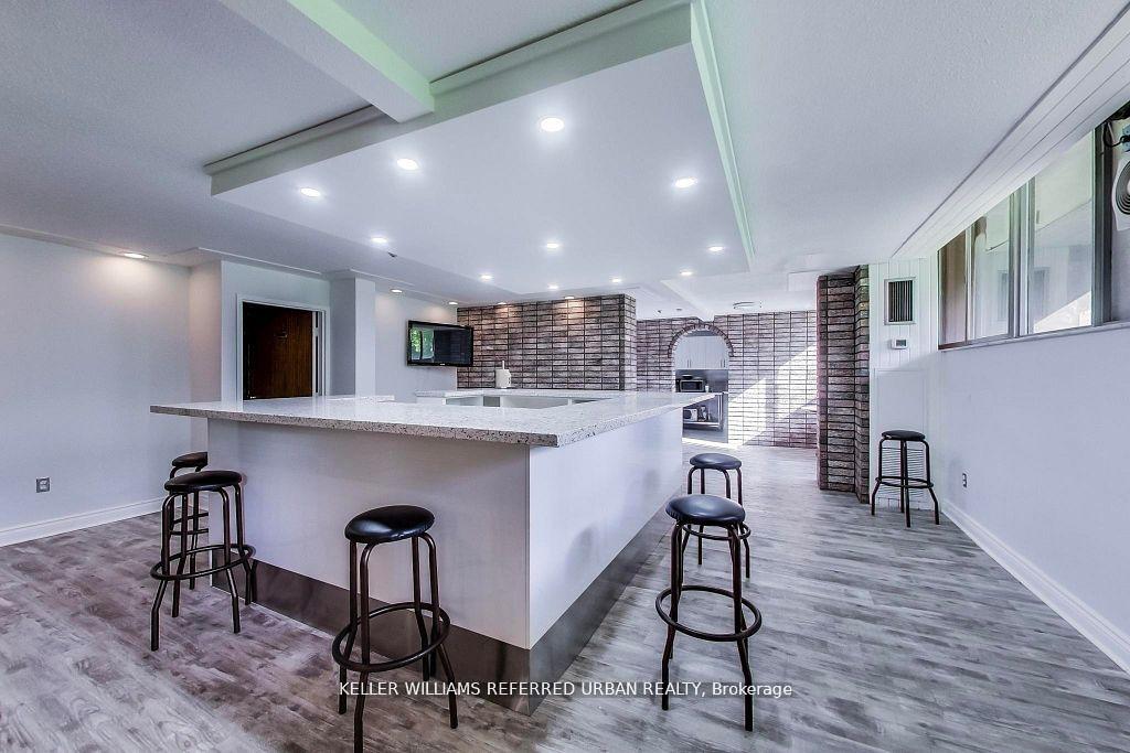 Photo 27 of Unit 1215, 11 Wincott Drive, Etobicoke, Kingsview Village-The Westway — HOMEH
