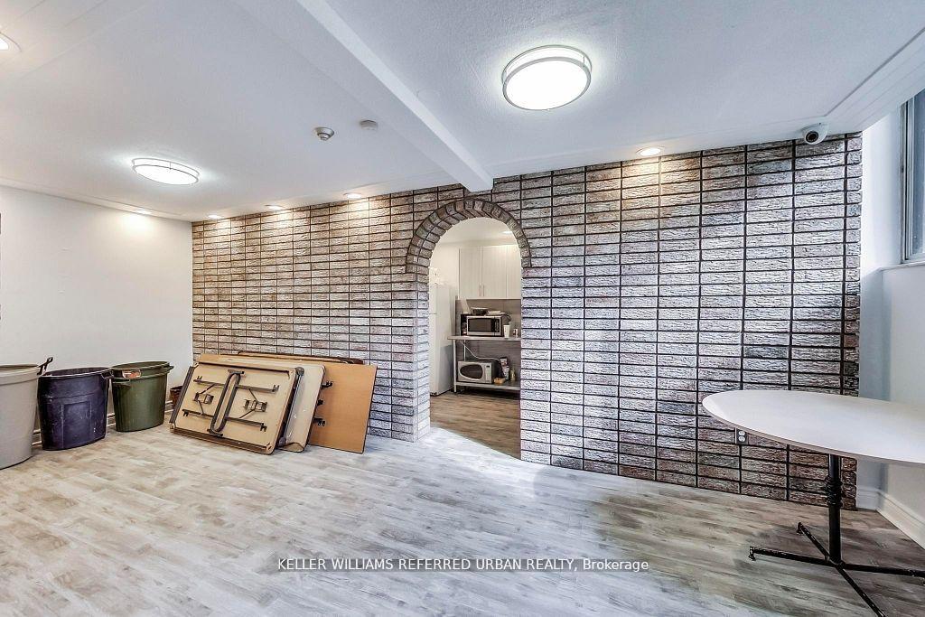 Photo 29 of Unit 1215, 11 Wincott Drive, Etobicoke, Kingsview Village-The Westway — HOMEH