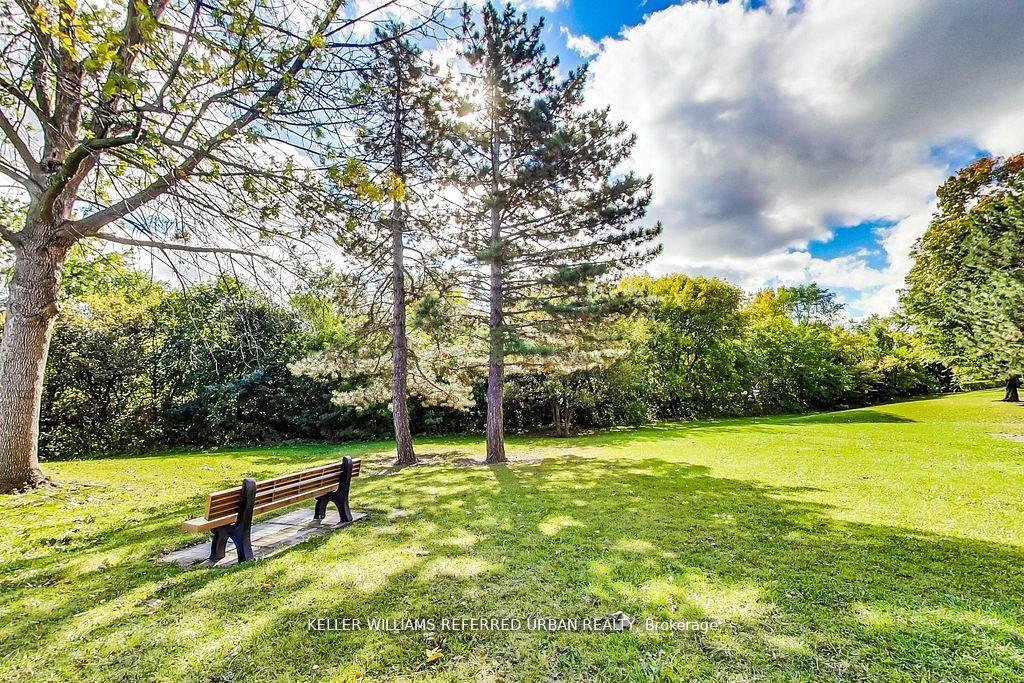 Photo 33 of Unit 1215, 11 Wincott Drive, Etobicoke, Kingsview Village-The Westway — HOMEH