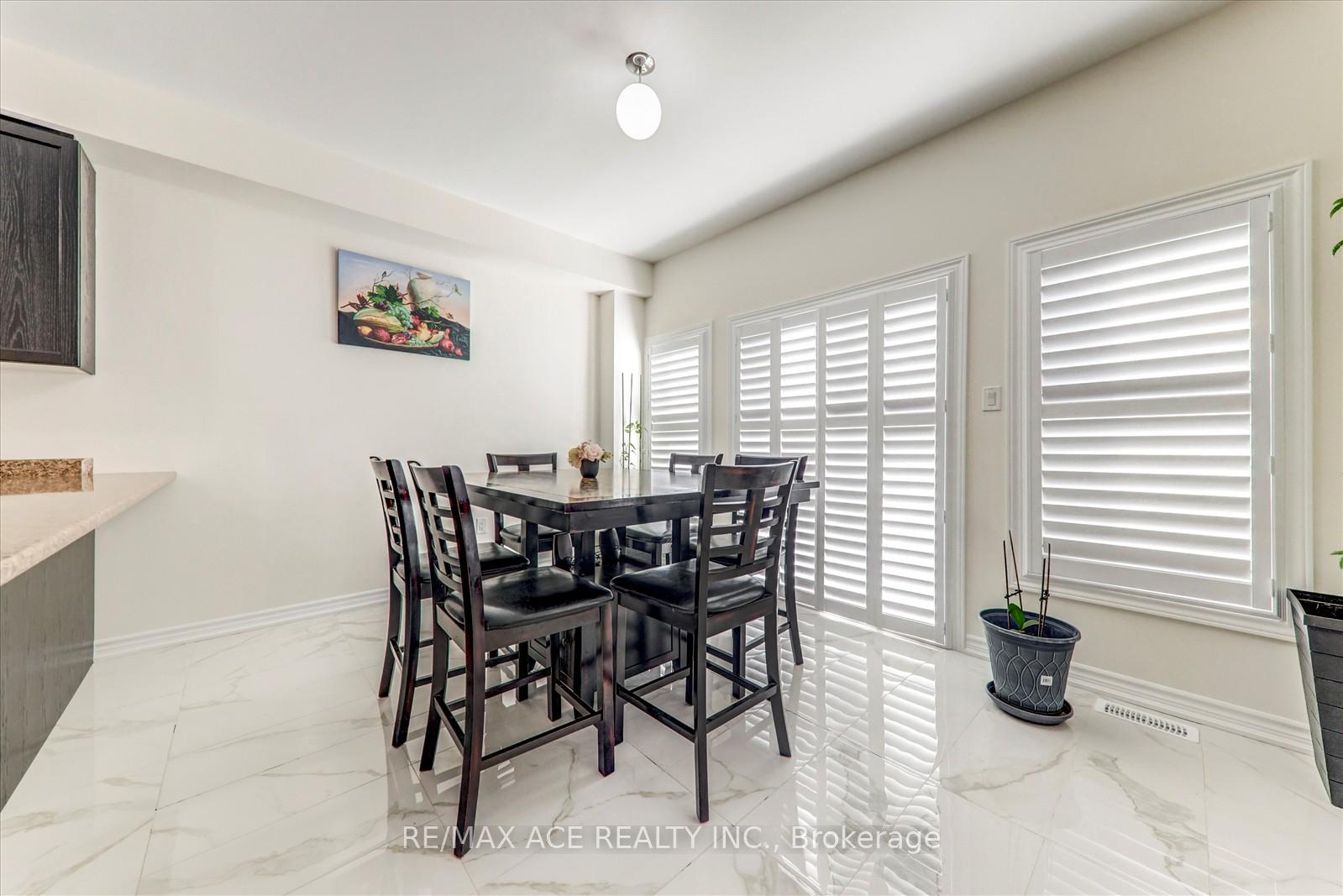 Photo 9 of 1152 Skyridge Boulevard, Pickering, Rural Pickering — HOMEH