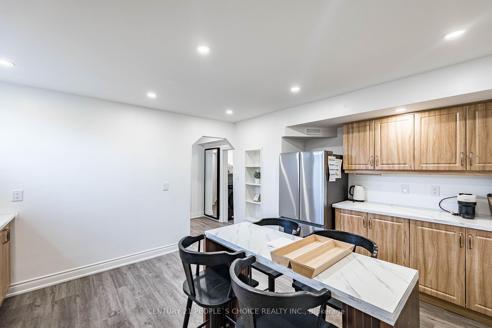 Photo 11 of Unit BSMT, 89 Thistle Down Boulevard, Etobicoke, Thistletown-Beaumonde Heights — HOMEH