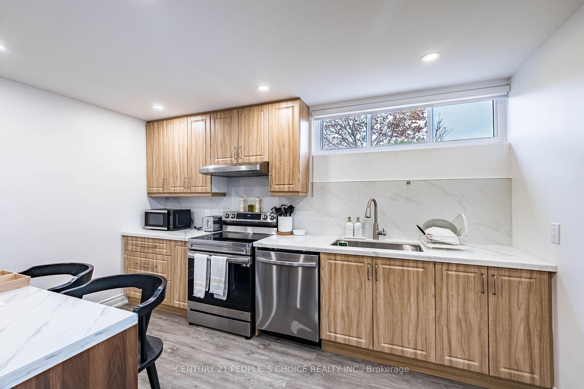 Photo 13 of Unit BSMT, 89 Thistle Down Boulevard, Etobicoke, Thistletown-Beaumonde Heights — HOMEH