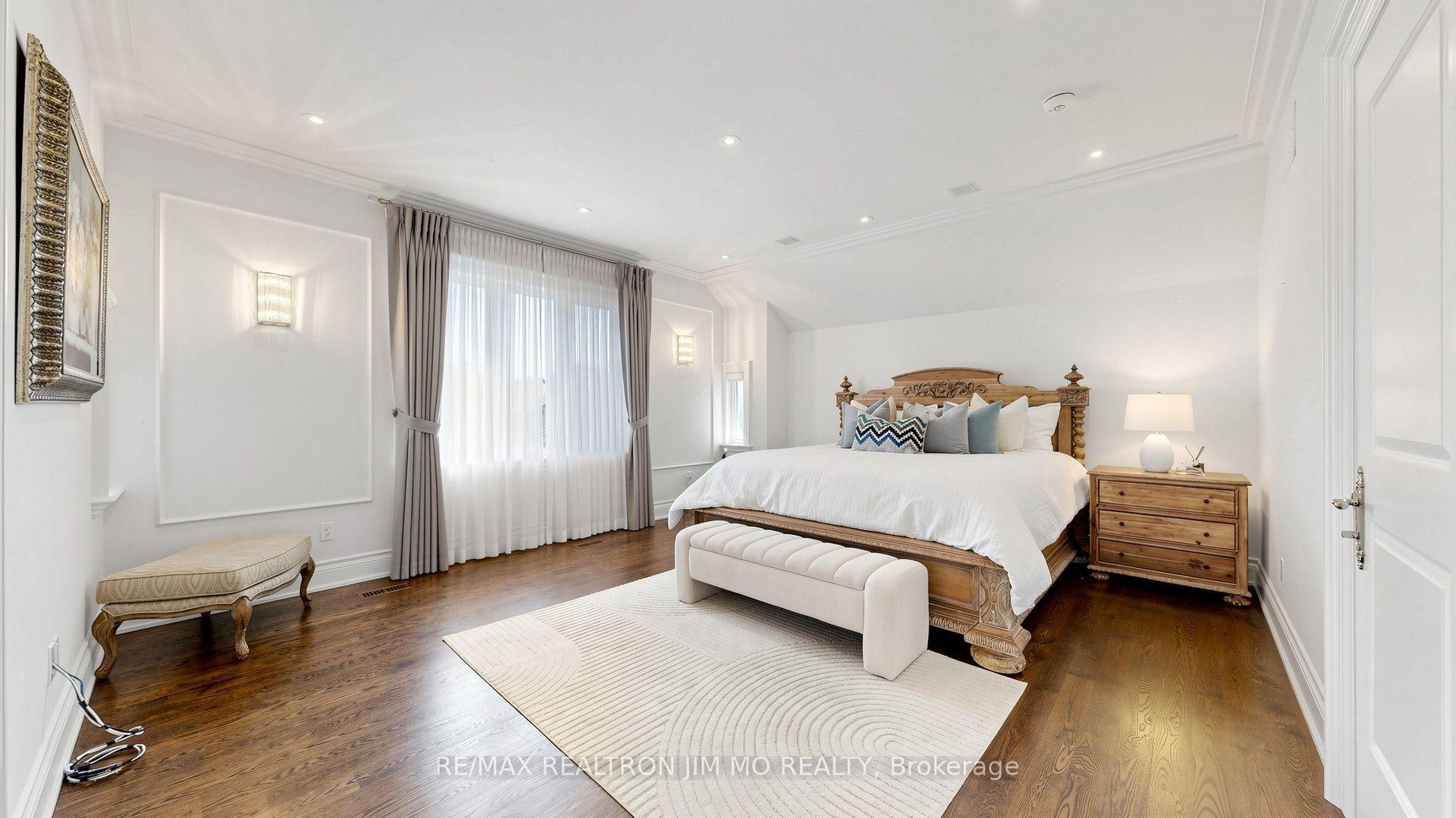 Photo 21 of 189 Empress Avenue, North York, Willowdale East — HOMEH