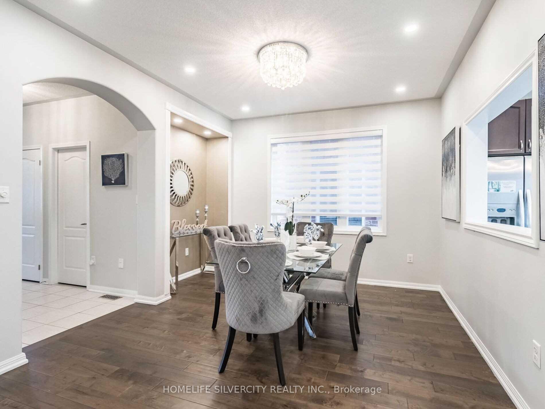 Photo 9 of 10 Bloom Drive, Brampton, Bram East — HOMEH
