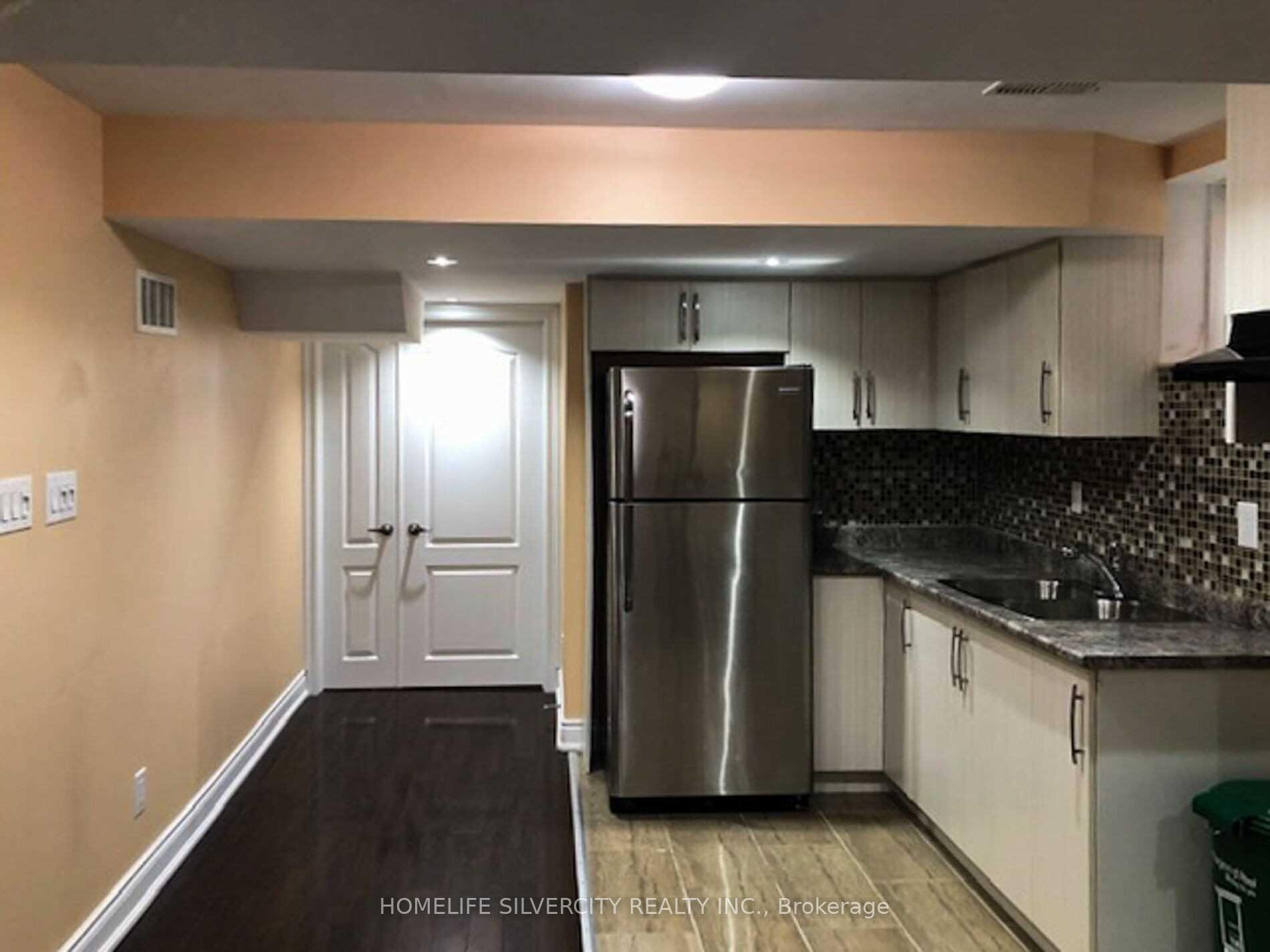 Photo 35 of 10 Bloom Drive, Brampton, Bram East — HOMEH