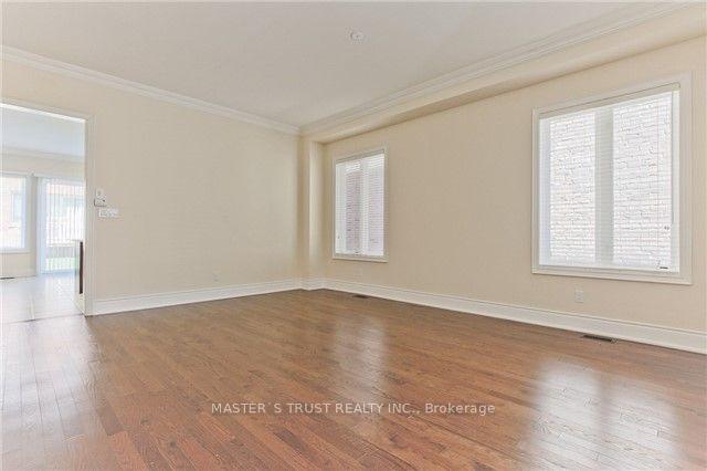 Photo 4 of 20 Mario Avenue, Markham, Cachet — HOMEH