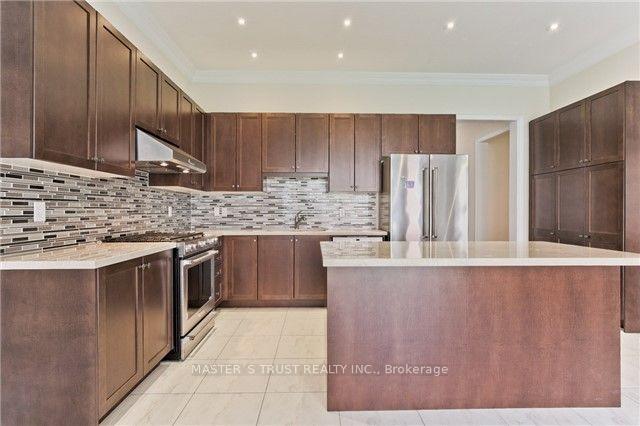 Photo 5 of 20 Mario Avenue, Markham, Cachet — HOMEH