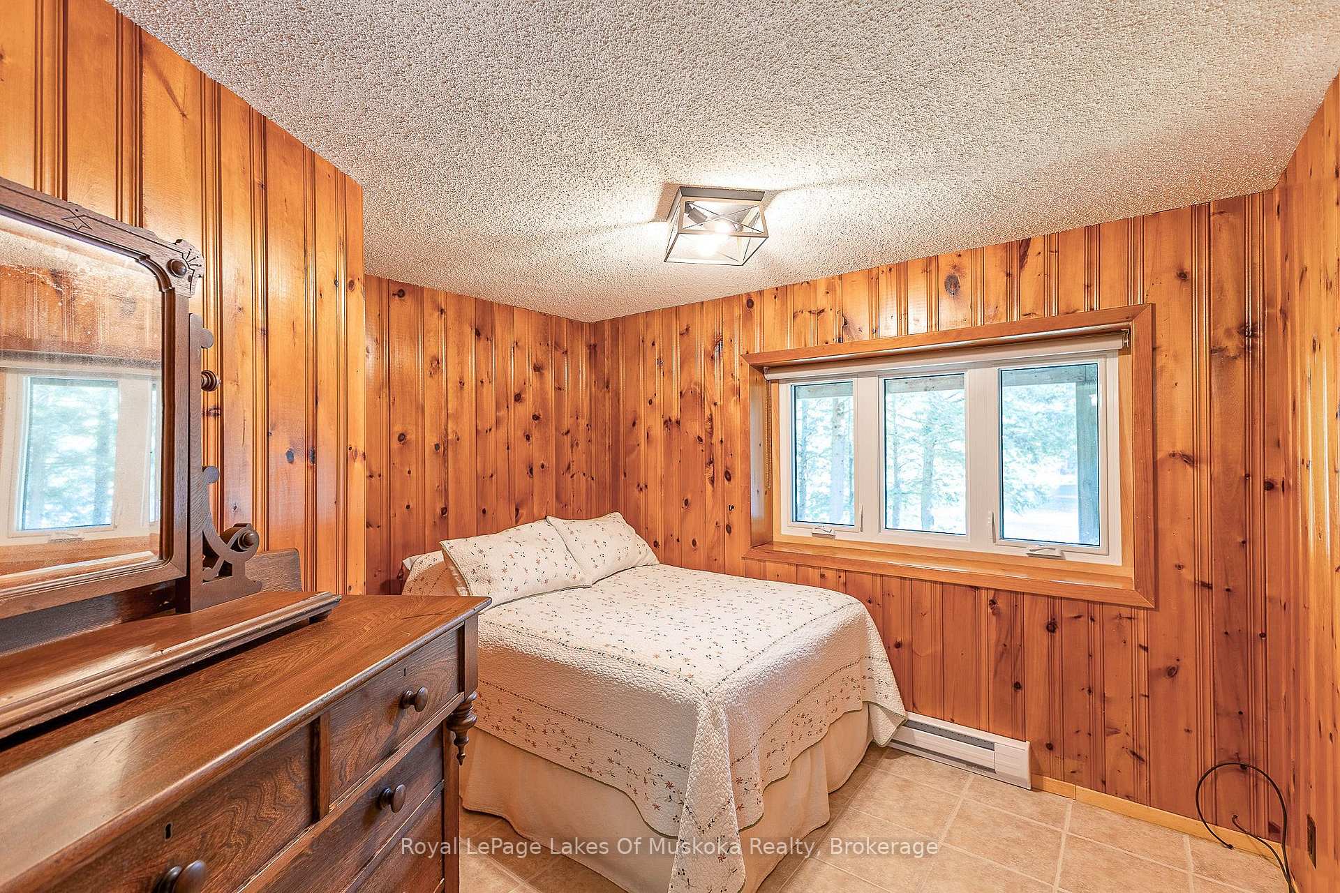 Photo 18 of 1053 Atkins Lake Road, Bracebridge, Macaulay — HOMEH