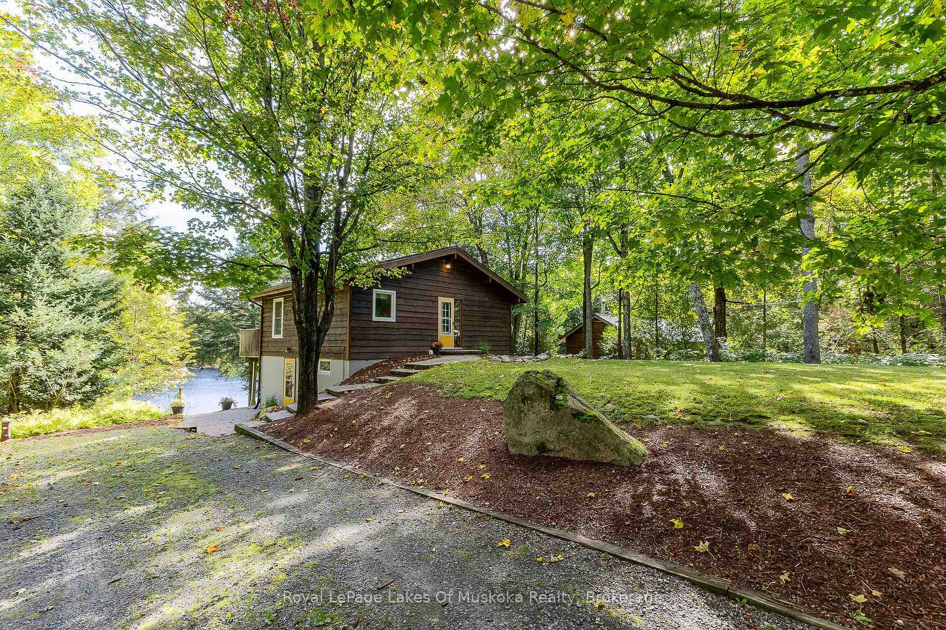 Photo 39 of 1053 Atkins Lake Road, Bracebridge, Macaulay — HOMEH