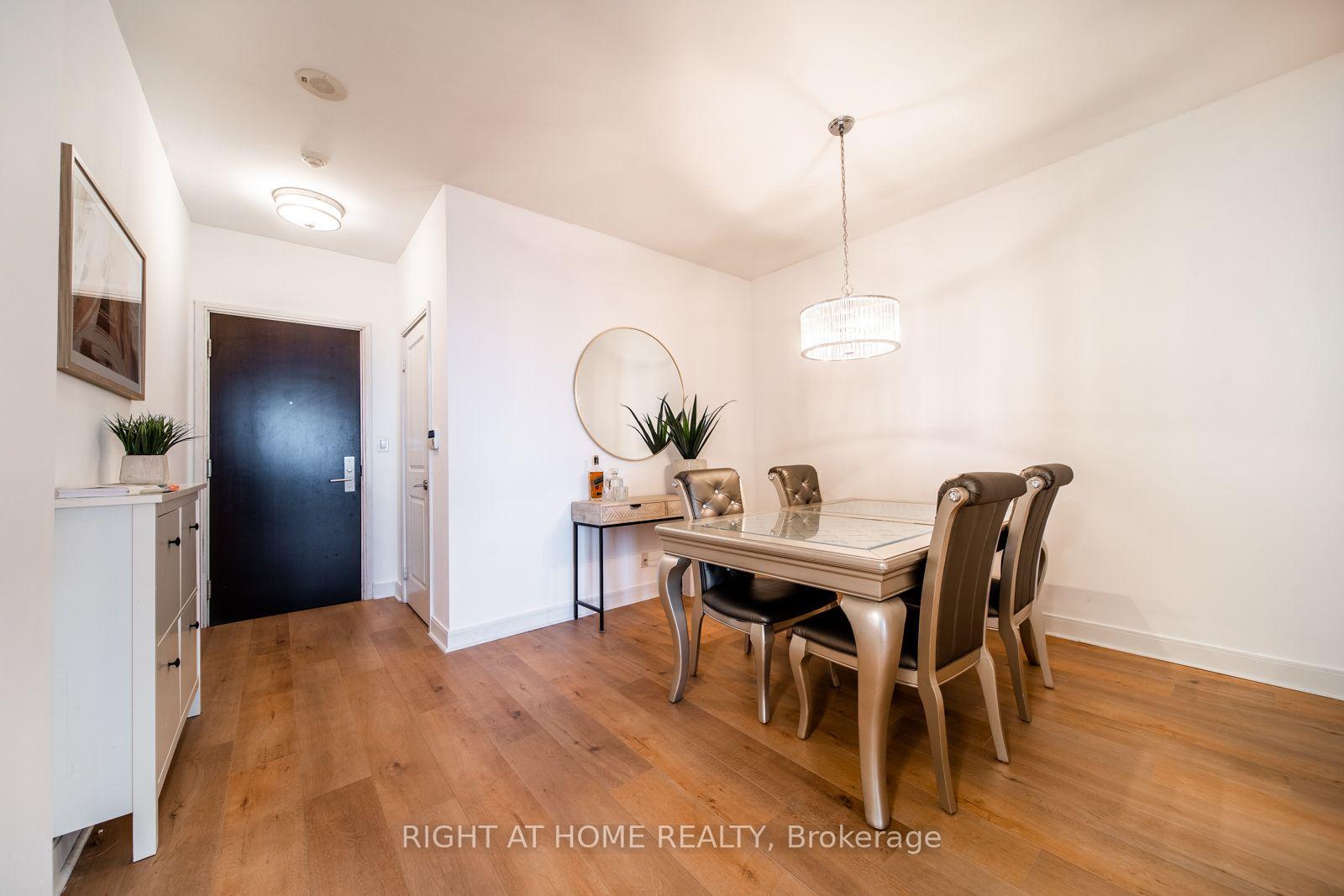 Photo 2 of Unit 5207, 60 Absolute Avenue, Mississauga, City Centre — HOMEH