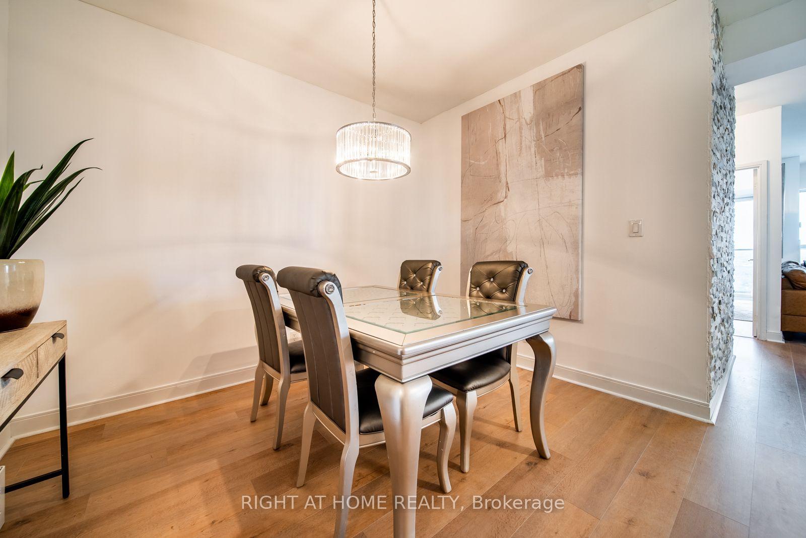 Photo 4 of Unit 5207, 60 Absolute Avenue, Mississauga, City Centre — HOMEH