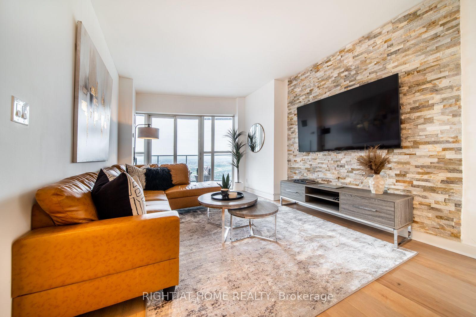 Photo 13 of Unit 5207, 60 Absolute Avenue, Mississauga, City Centre — HOMEH