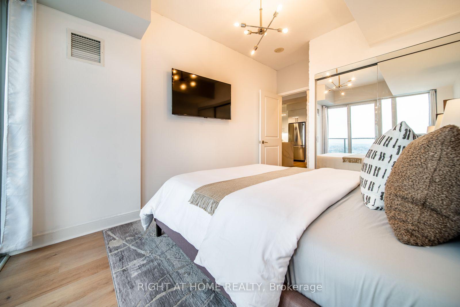 Photo 21 of Unit 5207, 60 Absolute Avenue, Mississauga, City Centre — HOMEH