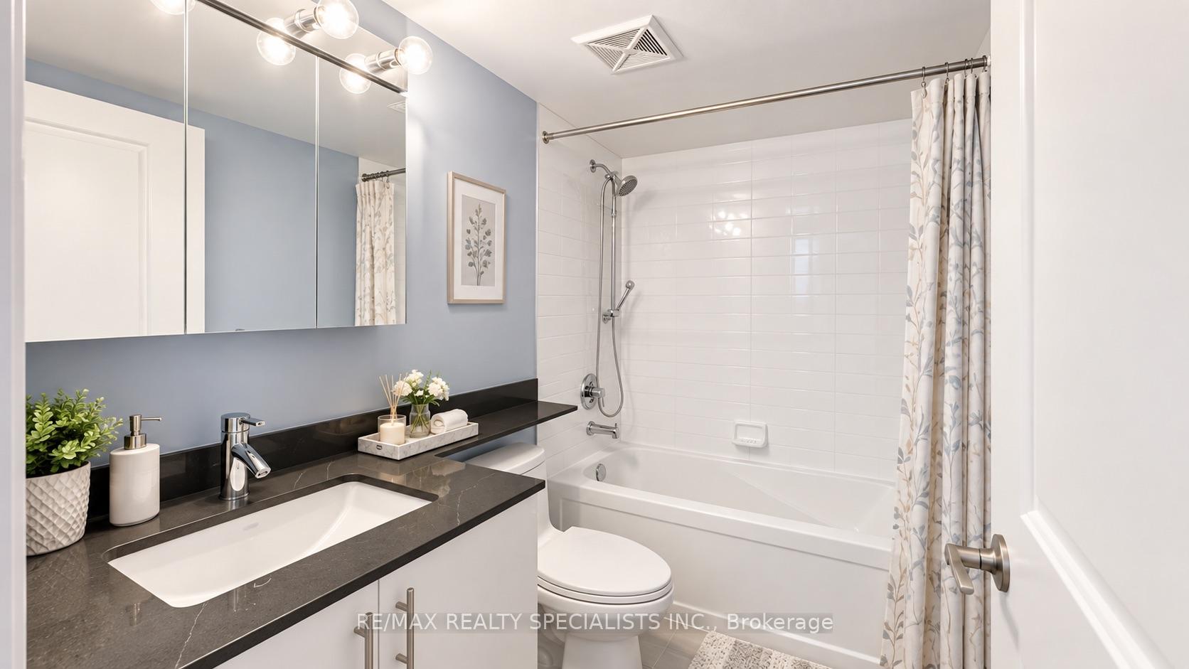 Photo 10 of Unit 612, 1 Michael Power Place, Etobicoke, Islington-City Centre West — HOMEH