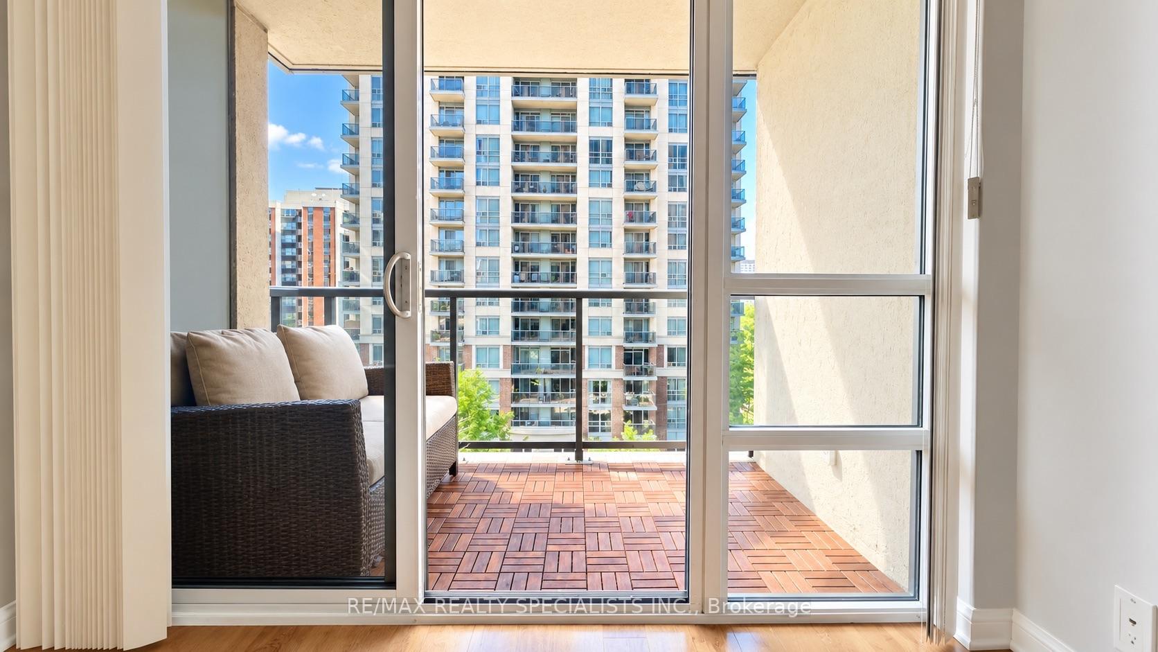 Photo 11 of Unit 612, 1 Michael Power Place, Etobicoke, Islington-City Centre West — HOMEH