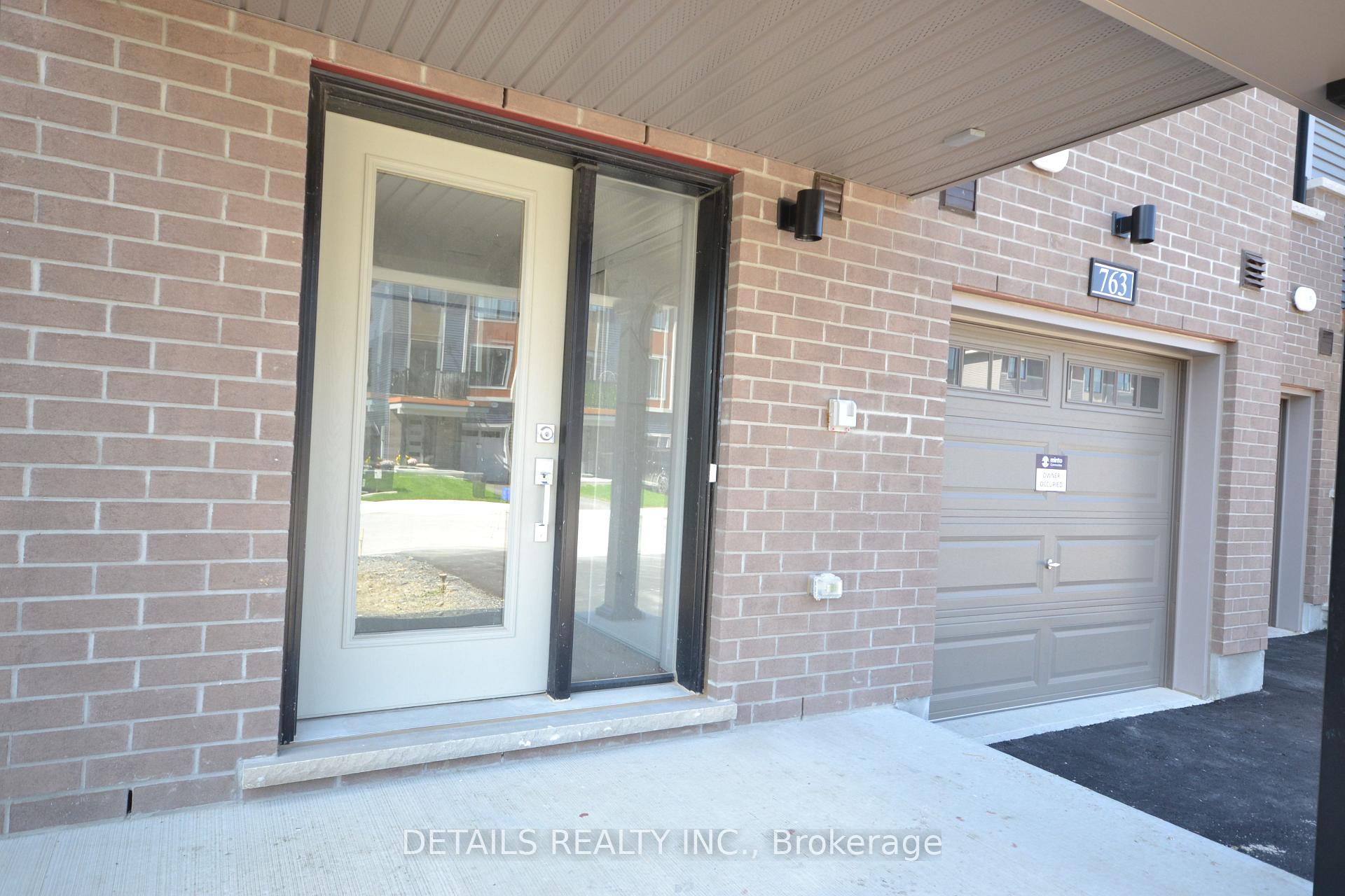 Photo 2 of 763 Tadpole Crescent, Ottawa, Barrhaven - Half Moon Bay — HOMEH