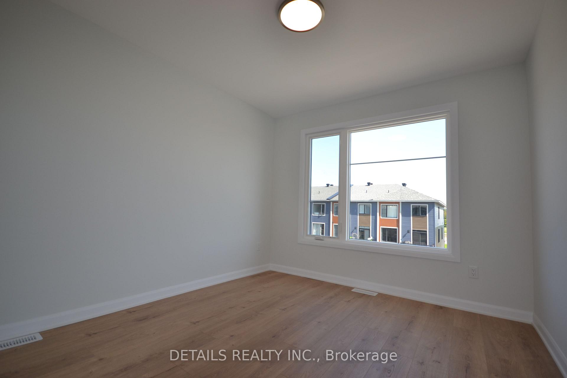 Photo 15 of 763 Tadpole Crescent, Ottawa, Barrhaven - Half Moon Bay — HOMEH