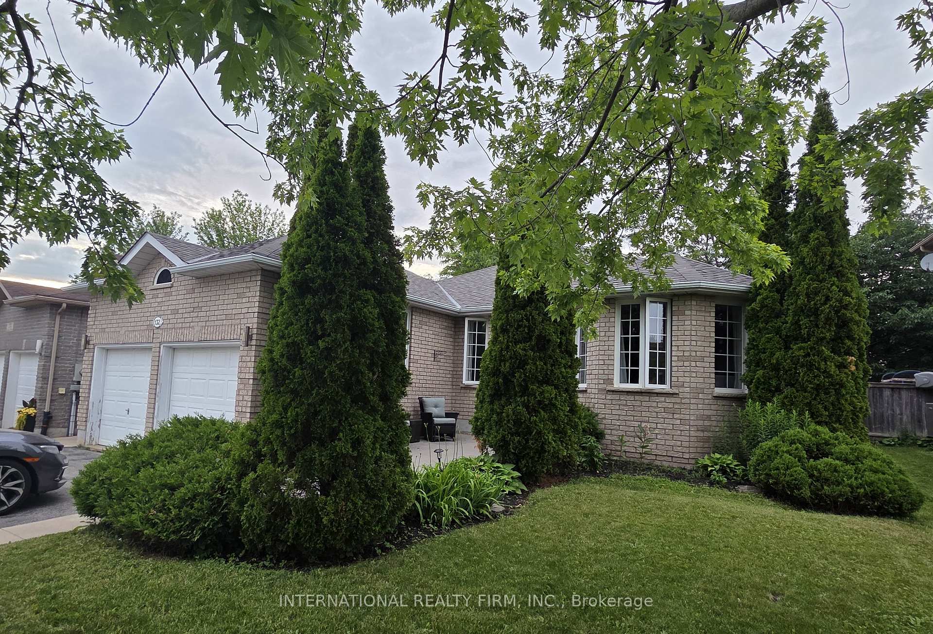 Photo 1 of 132 Esther Drive, Barrie, Painswick South — HOMEH