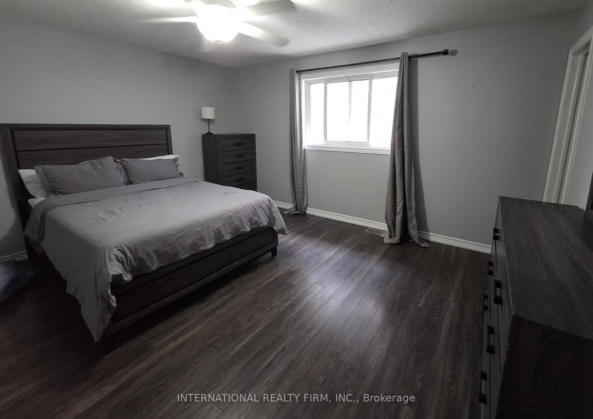 Photo 12 of 132 Esther Drive, Barrie, Painswick South — HOMEH