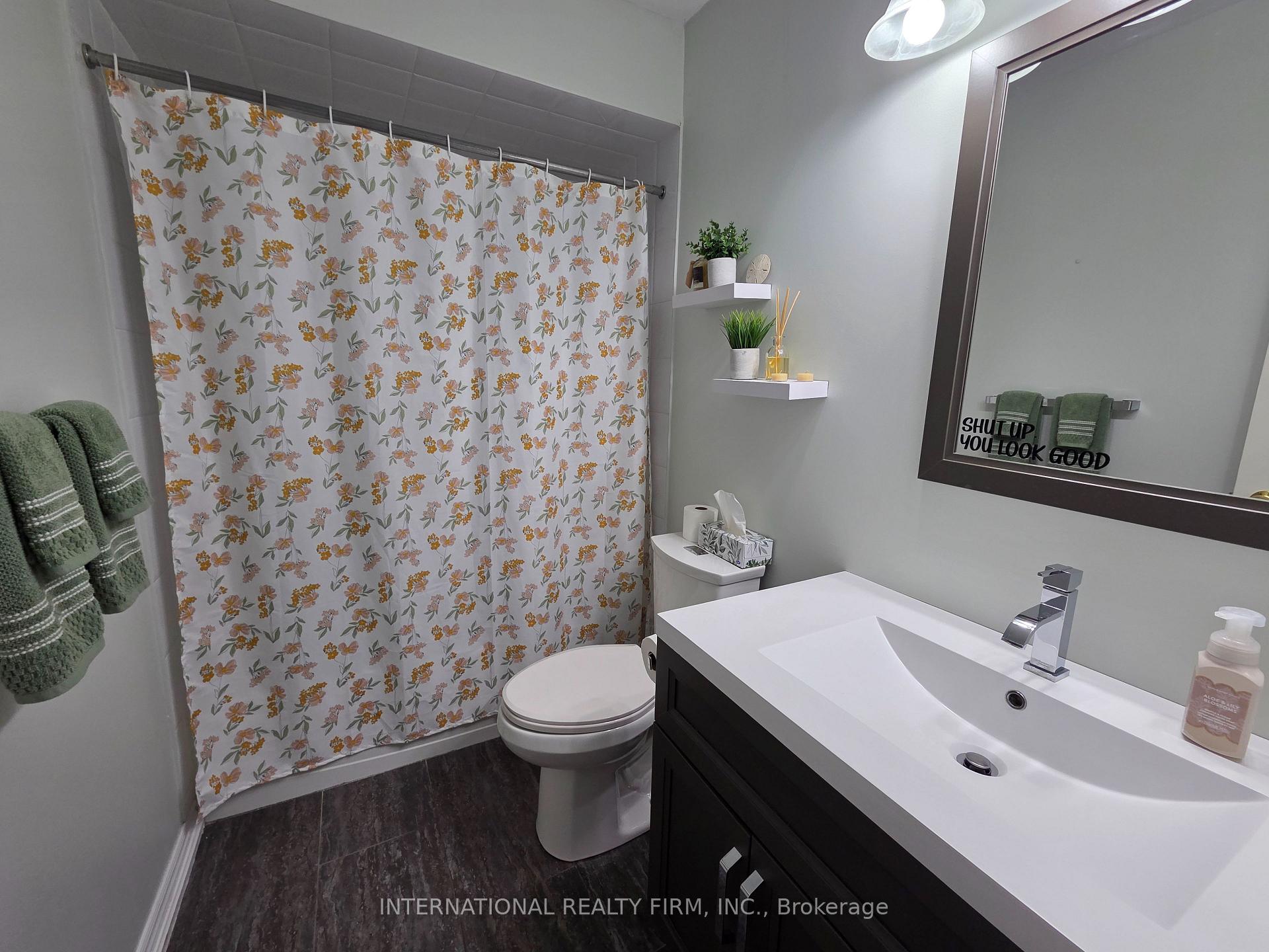 Photo 15 of 132 Esther Drive, Barrie, Painswick South — HOMEH