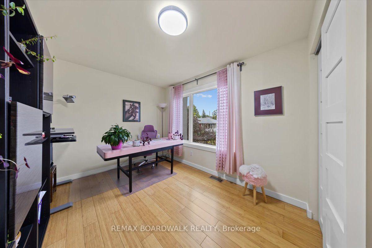Photo 24 of 154 Duford Street, Ottawa, Vanier — HOMEH