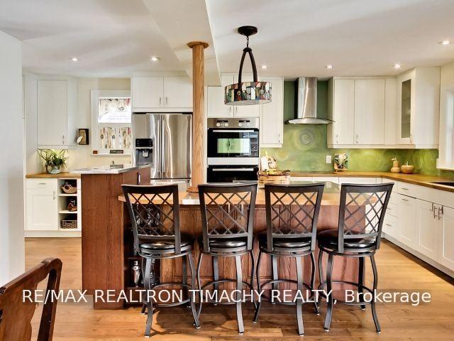 Photo 10 of 61 Thirty Seventh Street, Etobicoke, Long Branch — HOMEH