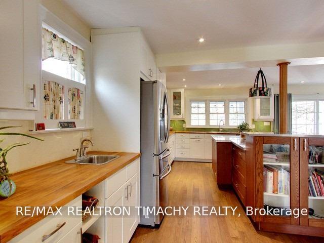 Photo 12 of 61 Thirty Seventh Street, Etobicoke, Long Branch — HOMEH