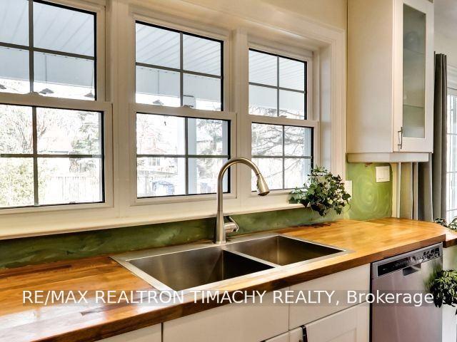 Photo 15 of 61 Thirty Seventh Street, Etobicoke, Long Branch — HOMEH