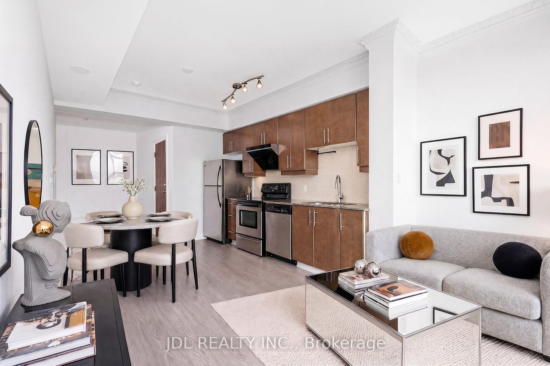 Photo 3 of Unit 4006, 16 Harbour Street, Toronto, Waterfront Communities — HOMEH