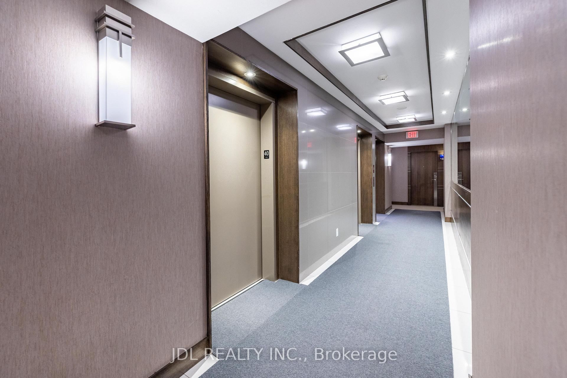 Photo 8 of Unit 4006, 16 Harbour Street, Toronto, Waterfront Communities — HOMEH