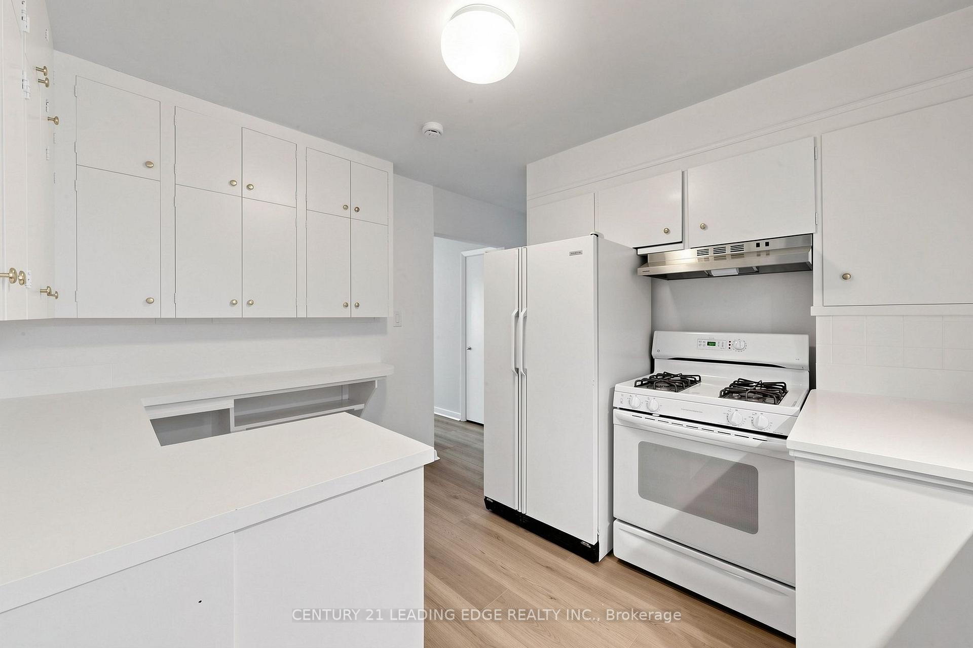 Photo 15 of 4 Rougecrest Drive, Markham, Markham Village — HOMEH