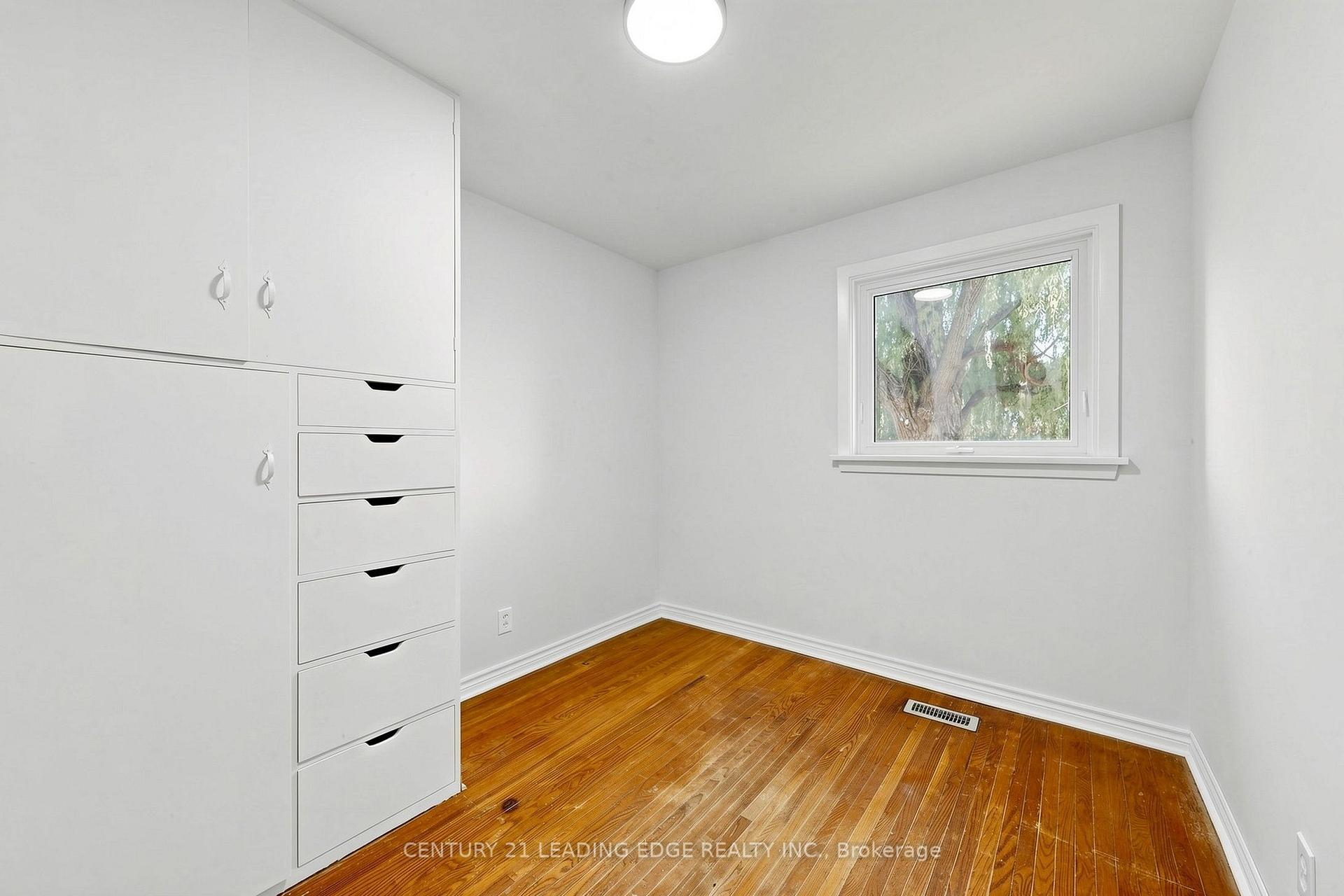 Photo 34 of 4 Rougecrest Drive, Markham, Markham Village — HOMEH