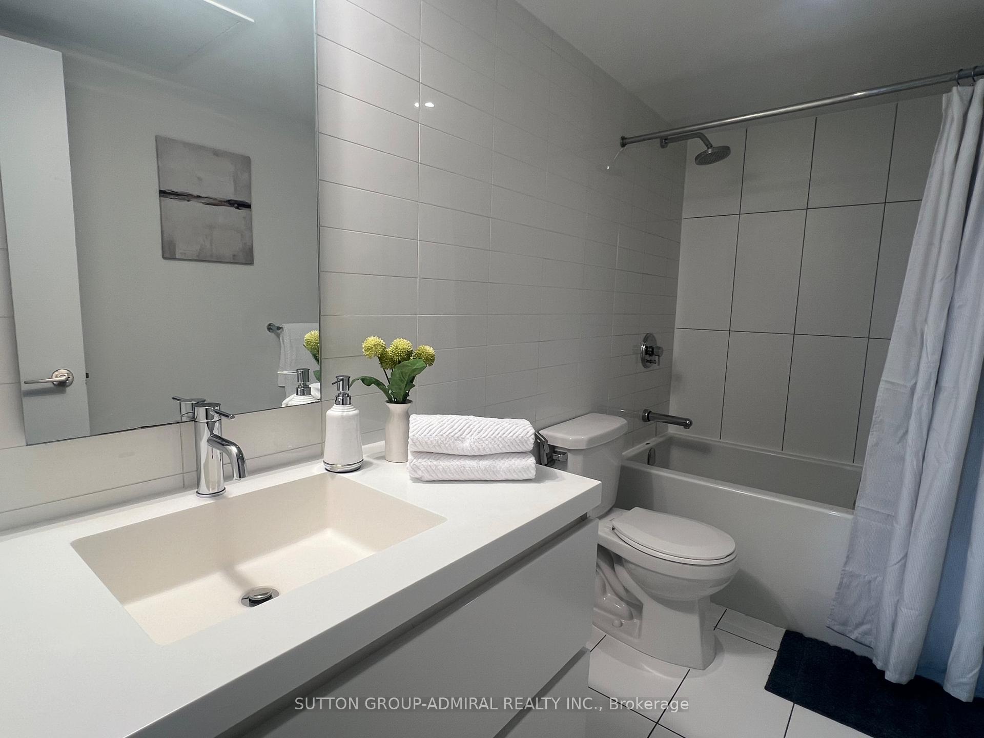 Photo 13 of Unit 1709, 75 Queens Wharf Road, Toronto, Waterfront Communities — HOMEH