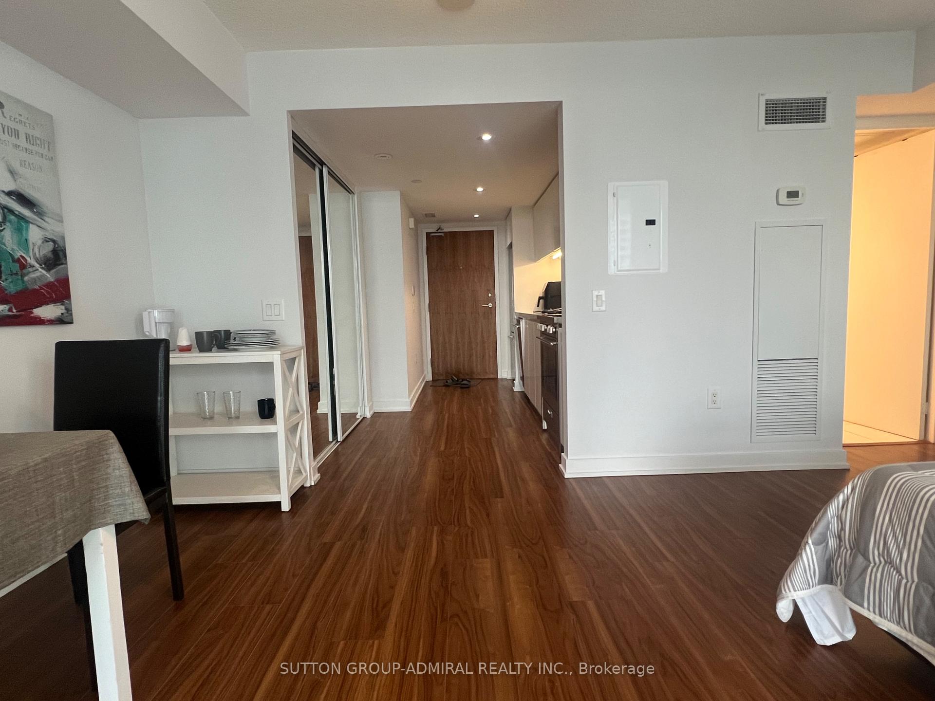 Photo 14 of Unit 1709, 75 Queens Wharf Road, Toronto, Waterfront Communities — HOMEH