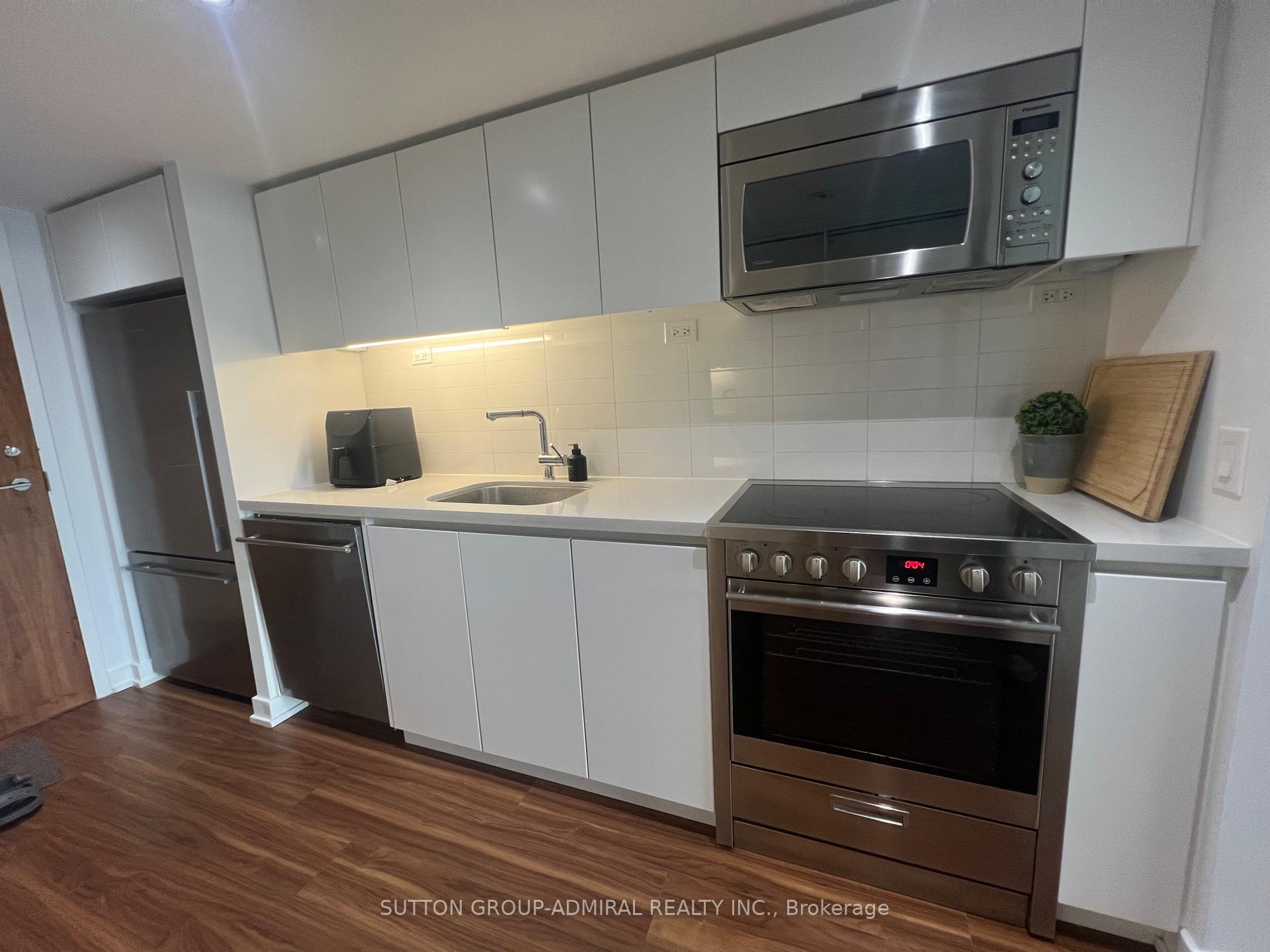 Photo 17 of Unit 1709, 75 Queens Wharf Road, Toronto, Waterfront Communities — HOMEH