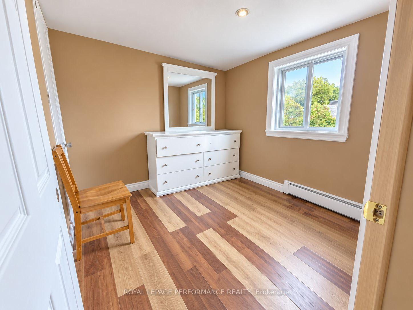 Photo 12 of 271-267 Twelfth Street W, Cornwall, Cornwall — HOMEH